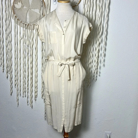 Humanoid Cream Shift Dress with Belt Size M - Picture 1 of 7